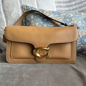 Coach Tabby 26 - Shoulder Bag - Biscuit color